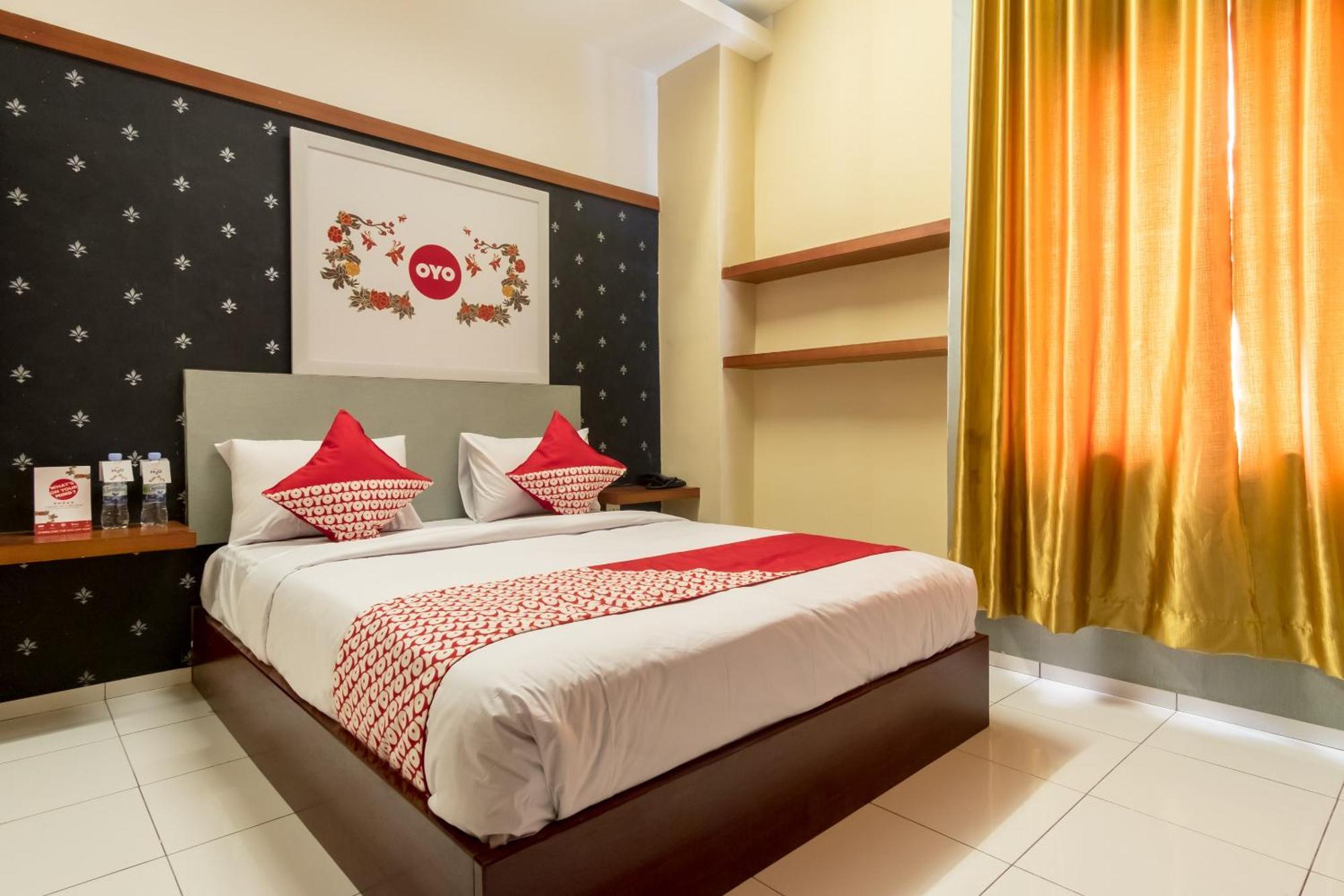 Capital O 615 Residence Puri Hotel Syariah Медан Екстер'єр фото